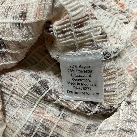 NINE WEST Short Sleeve Blouse - Picture 5 of 6